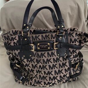 Michael Kors Gansevoort Satchel